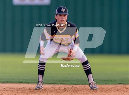 Thumbnail 3 in Sealy vs. Fredericksburg (UIL 4A Area Playoffs) photogallery.