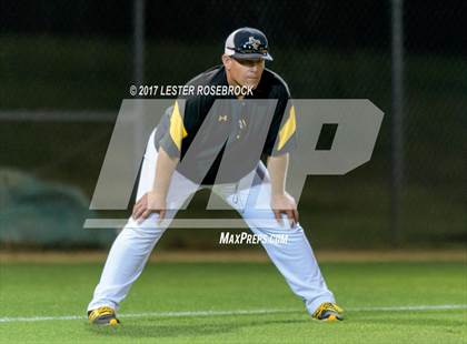 Thumbnail 3 in Sealy vs. Fredericksburg (UIL 4A Area Playoffs) photogallery.