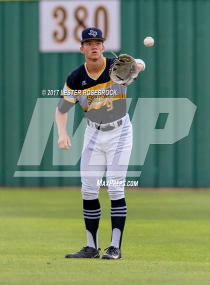 Thumbnail 2 in Sealy vs. Fredericksburg (UIL 4A Area Playoffs) photogallery.