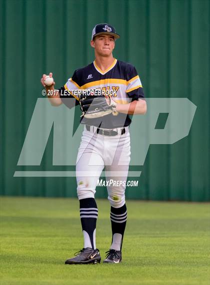 Thumbnail 3 in Sealy vs. Fredericksburg (UIL 4A Area Playoffs) photogallery.