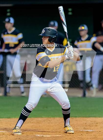 Thumbnail 1 in Sealy vs. Fredericksburg (UIL 4A Area Playoffs) photogallery.