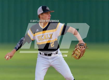 Thumbnail 3 in Sealy vs. Fredericksburg (UIL 4A Area Playoffs) photogallery.