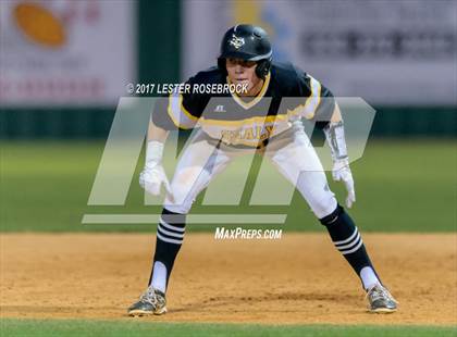 Thumbnail 2 in Sealy vs. Fredericksburg (UIL 4A Area Playoffs) photogallery.