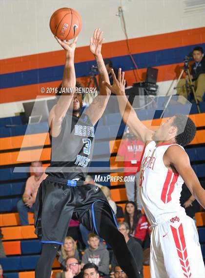 Thumbnail 3 in Mater Dei vs Desert Pines (Tarkanian Classic) photogallery.