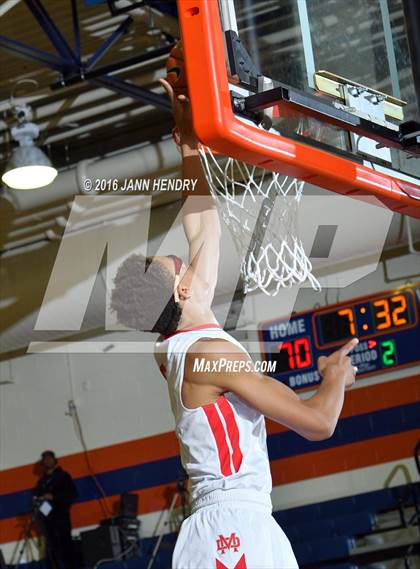 Thumbnail 1 in Mater Dei vs Desert Pines (Tarkanian Classic) photogallery.
