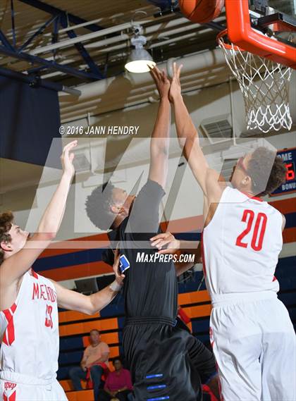 Thumbnail 1 in Mater Dei vs Desert Pines (Tarkanian Classic) photogallery.