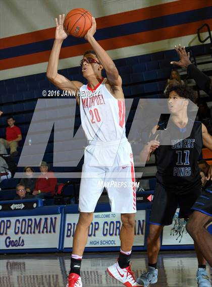 Thumbnail 2 in Mater Dei vs Desert Pines (Tarkanian Classic) photogallery.