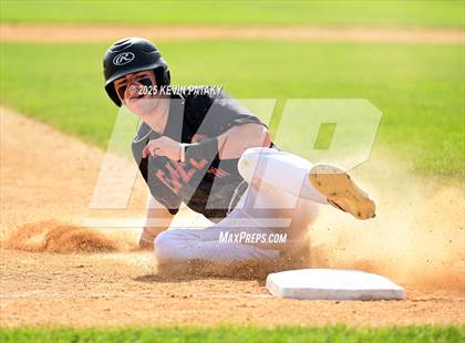 Thumbnail 1 in Shelton @ Trumbull (CIAC Class LL 1st Round) photogallery.