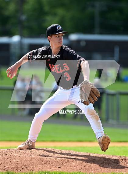 Thumbnail 1 in Shelton @ Trumbull (CIAC Class LL 1st Round) photogallery.