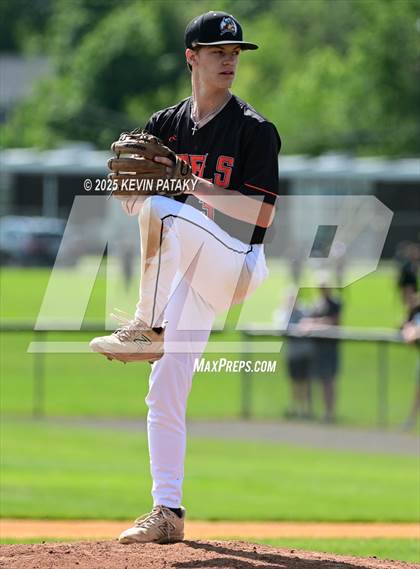Thumbnail 1 in Shelton @ Trumbull (CIAC Class LL 1st Round) photogallery.
