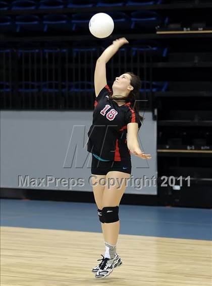 Thumbnail 3 in Victory Christian vs. Sacramento Country Day (CIF SJS D6 Final) photogallery.
