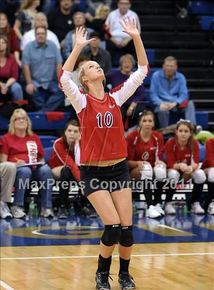 Thumbnail 3 in Victory Christian vs. Sacramento Country Day (CIF SJS D6 Final) photogallery.