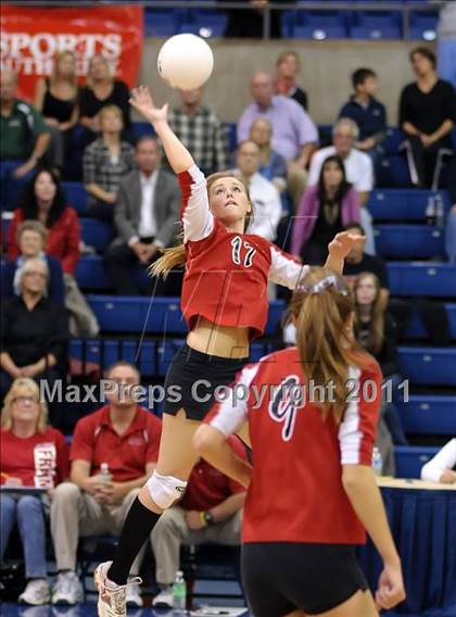 Thumbnail 3 in Victory Christian vs. Sacramento Country Day (CIF SJS D6 Final) photogallery.