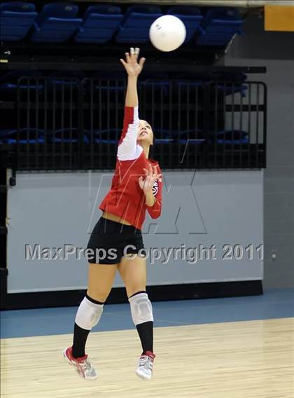 Thumbnail 2 in Victory Christian vs. Sacramento Country Day (CIF SJS D6 Final) photogallery.