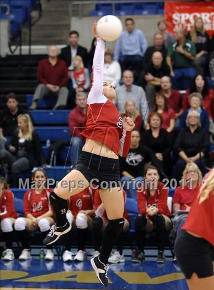 Thumbnail 3 in Victory Christian vs. Sacramento Country Day (CIF SJS D6 Final) photogallery.