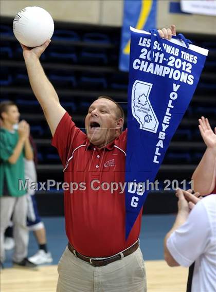 Thumbnail 2 in Victory Christian vs. Sacramento Country Day (CIF SJS D6 Final) photogallery.