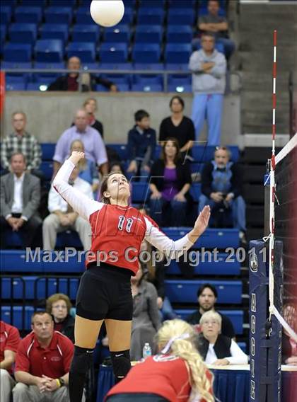 Thumbnail 1 in Victory Christian vs. Sacramento Country Day (CIF SJS D6 Final) photogallery.