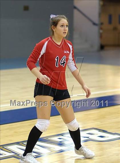 Thumbnail 2 in Victory Christian vs. Sacramento Country Day (CIF SJS D6 Final) photogallery.