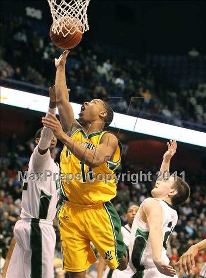 Thumbnail 1 in Northwest Catholic vs. New London (CIAC Class L Final)  photogallery.