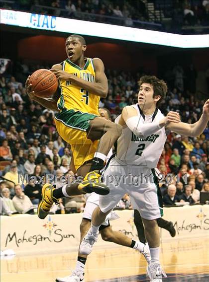 Thumbnail 2 in Northwest Catholic vs. New London (CIAC Class L Final)  photogallery.