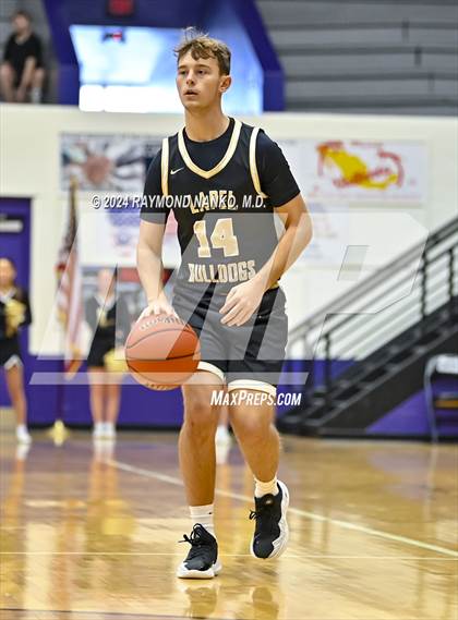 Thumbnail 2 in Muncie Burris vs. Lapel (Fieldhouse Classic)  photogallery.