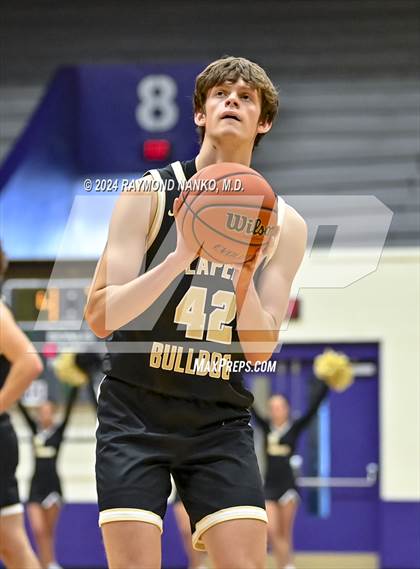 Thumbnail 3 in Muncie Burris vs. Lapel (Fieldhouse Classic)  photogallery.
