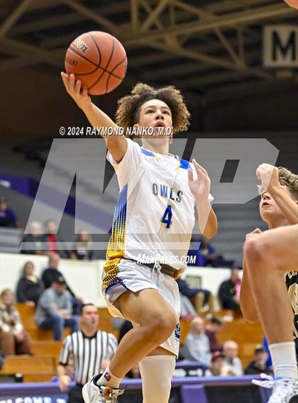 Thumbnail 2 in Muncie Burris vs. Lapel (Fieldhouse Classic)  photogallery.