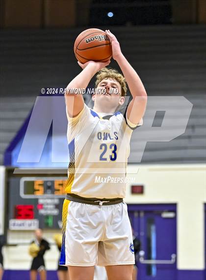 Thumbnail 1 in Muncie Burris vs. Lapel (Fieldhouse Classic)  photogallery.
