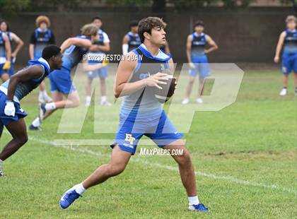 Thumbnail 1 in El Toro vs. Mingus (Surf City Passing Tournament) photogallery.