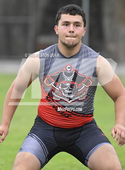 Thumbnail 2 in El Toro vs. Mingus (Surf City Passing Tournament) photogallery.