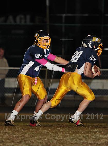 Thumbnail 2 in South-Doyle @ Seymour photogallery.
