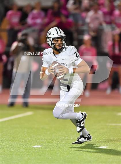 Thumbnail 2 in Vandegrift @ Round Rock photogallery.