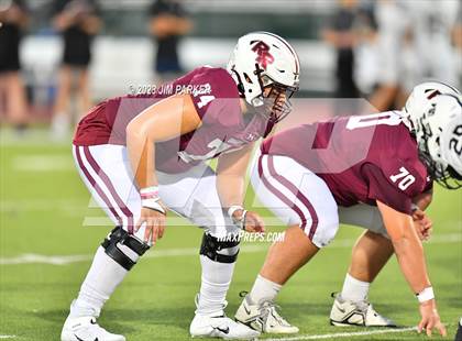 Thumbnail 3 in Vandegrift @ Round Rock photogallery.