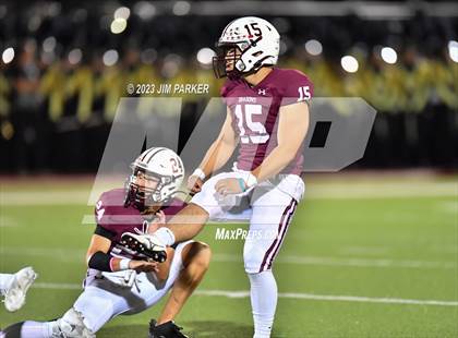 Thumbnail 3 in Vandegrift @ Round Rock photogallery.