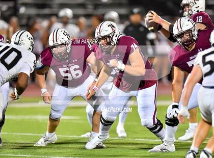 Thumbnail 3 in Vandegrift @ Round Rock photogallery.