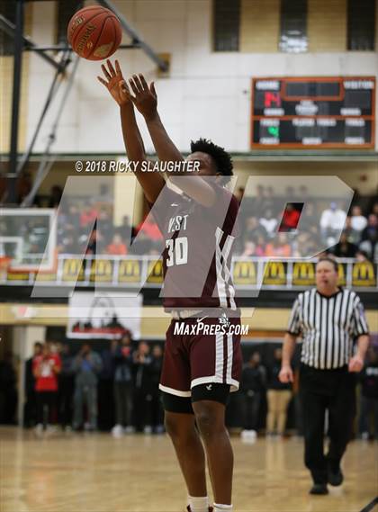 Thumbnail 3 in Belleville West vs. Christian Brothers photogallery.