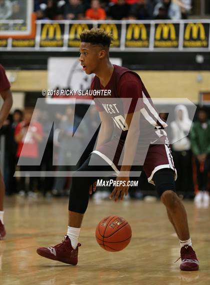 Thumbnail 1 in Belleville West vs. Christian Brothers photogallery.