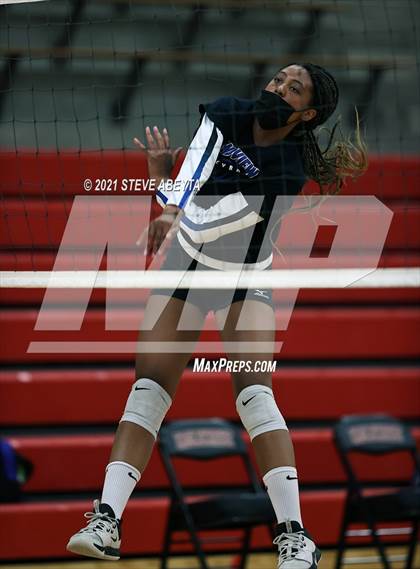 Thumbnail 3 in Grandview @ Eaglecrest photogallery.