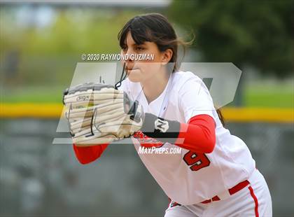 Thumbnail 2 in Riverdale vs Kerman (Buchanan Tournament) photogallery.