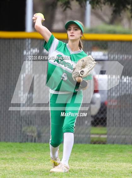 Thumbnail 2 in Riverdale vs Kerman (Buchanan Tournament) photogallery.
