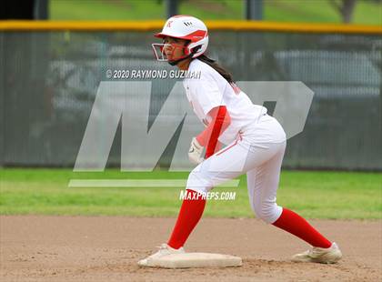 Thumbnail 3 in Riverdale vs Kerman (Buchanan Tournament) photogallery.