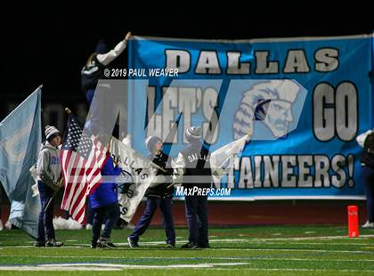Thumbnail 2 in Jersey Shore vs. Dallas (PIAA 4A Semifinal) photogallery.