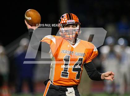 Thumbnail 2 in Jersey Shore vs. Dallas (PIAA 4A Semifinal) photogallery.