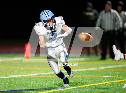 Thumbnail 1 in Jersey Shore vs. Dallas (PIAA 4A Semifinal) photogallery.