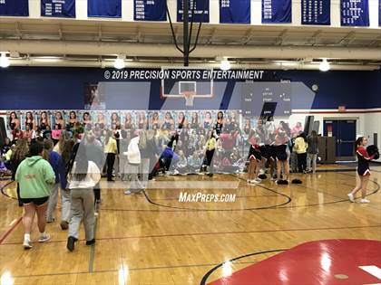 Thumbnail 1 in Sacred Heart TOC Ceremony photogallery.