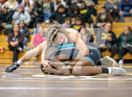 Thumbnail 2 in Faith Lutheran vs. Silverado photogallery.