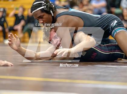 Thumbnail 3 in Faith Lutheran vs. Silverado photogallery.