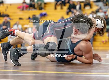 Thumbnail 2 in Faith Lutheran vs. Silverado photogallery.