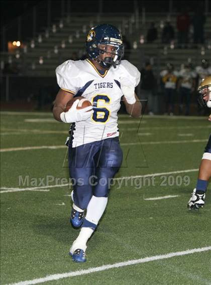 Thumbnail 3 in Inderkum @ Yuba City photogallery.