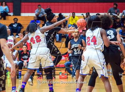 Thumbnail 2 in Havelock vs. West Craven photogallery.